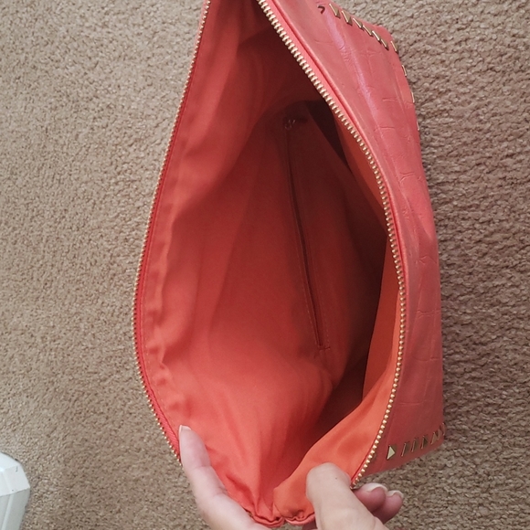Beautiful clutch (Salmon color) - Picture 3 of 4